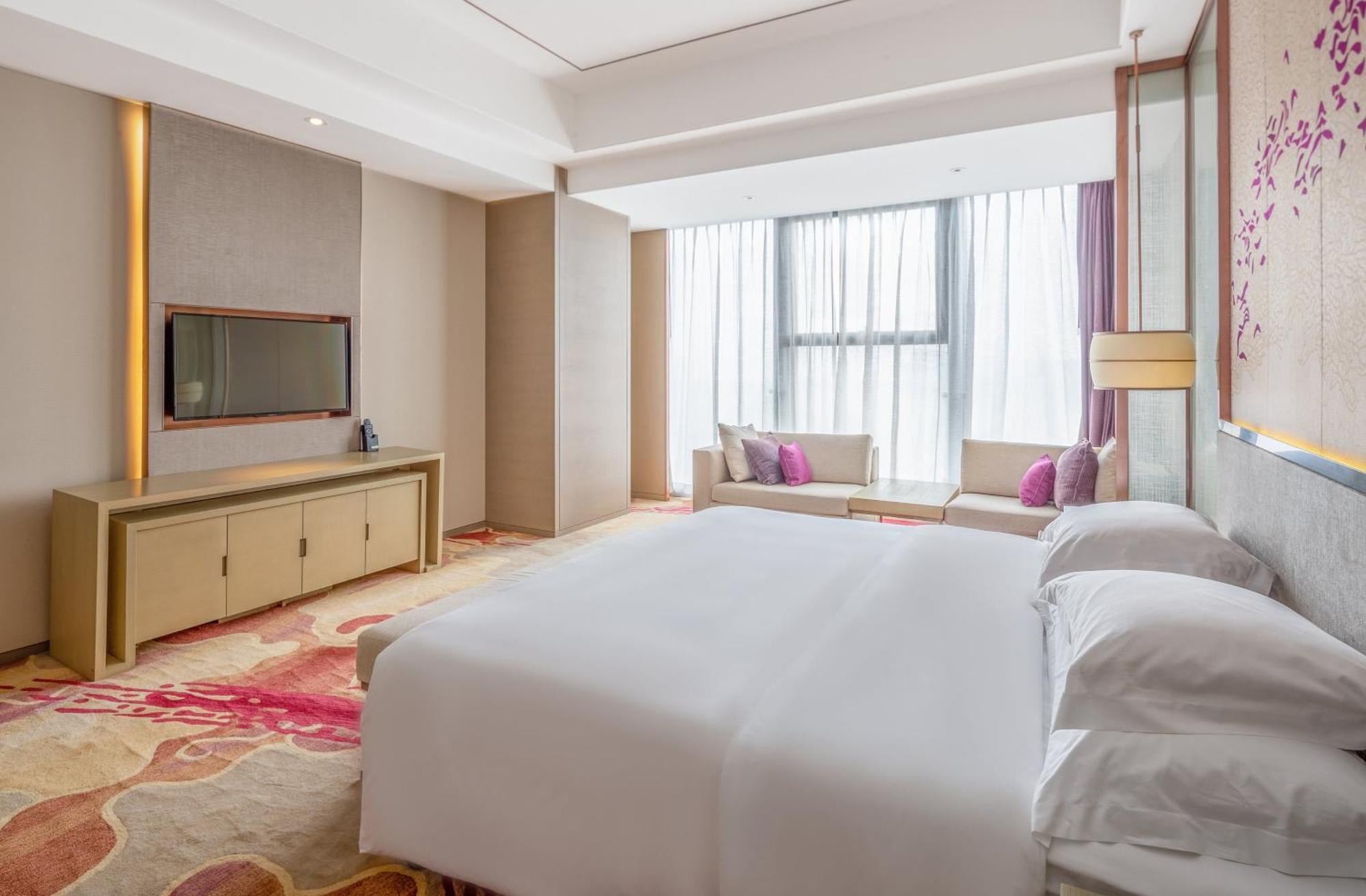 מלון Crowne Plaza Yibin By Ihg מראה חיצוני תמונה