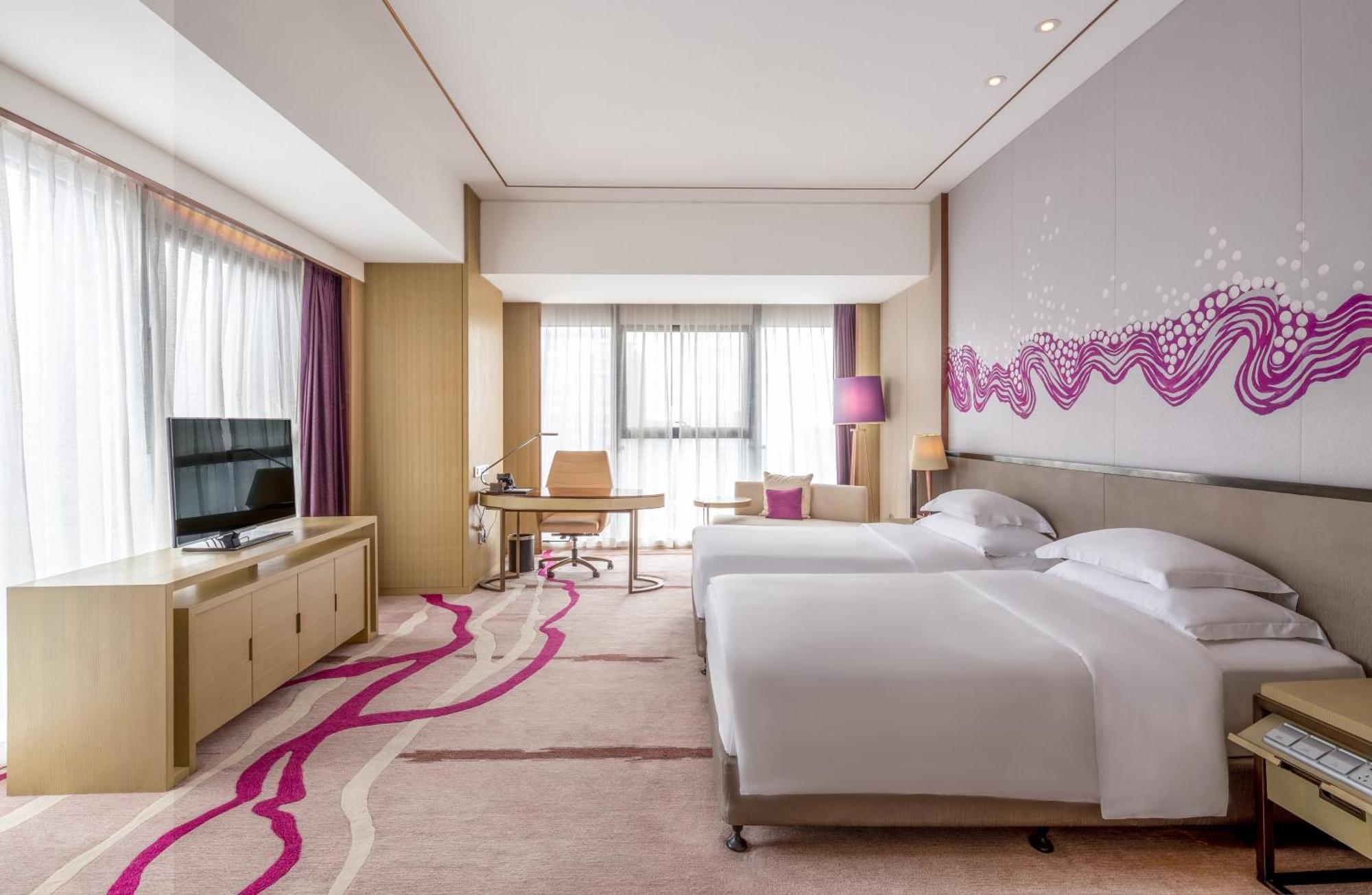 מלון Crowne Plaza Yibin By Ihg מראה חיצוני תמונה