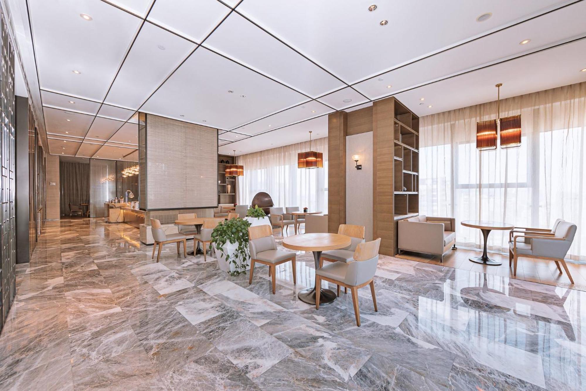 מלון Crowne Plaza Yibin By Ihg מראה חיצוני תמונה