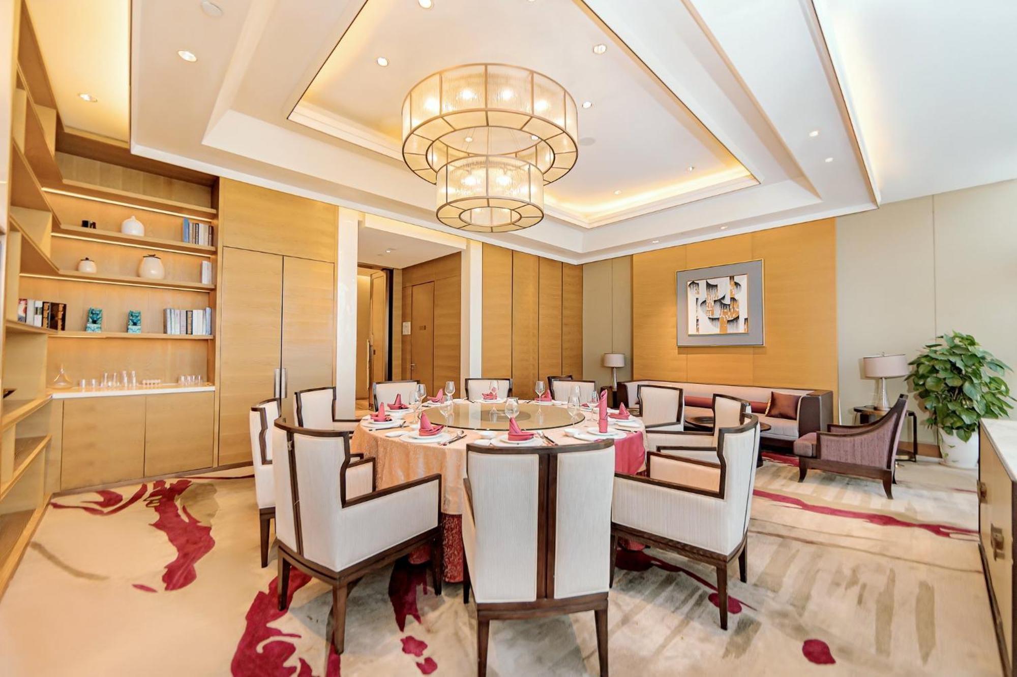 מלון Crowne Plaza Yibin By Ihg מראה חיצוני תמונה