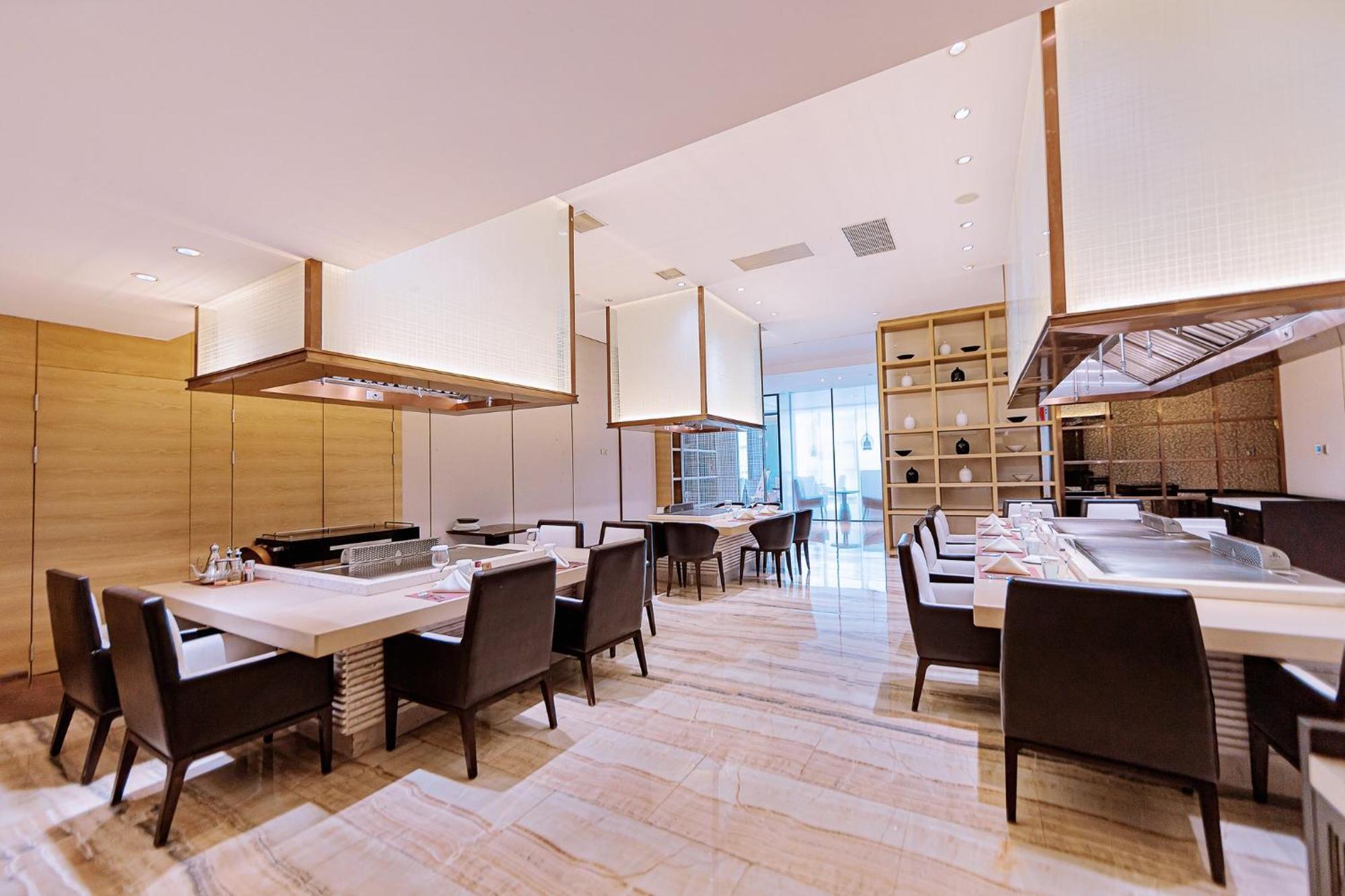 מלון Crowne Plaza Yibin By Ihg מראה חיצוני תמונה