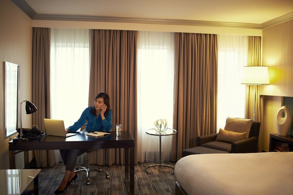 מלון Crowne Plaza Yibin By Ihg מראה חיצוני תמונה